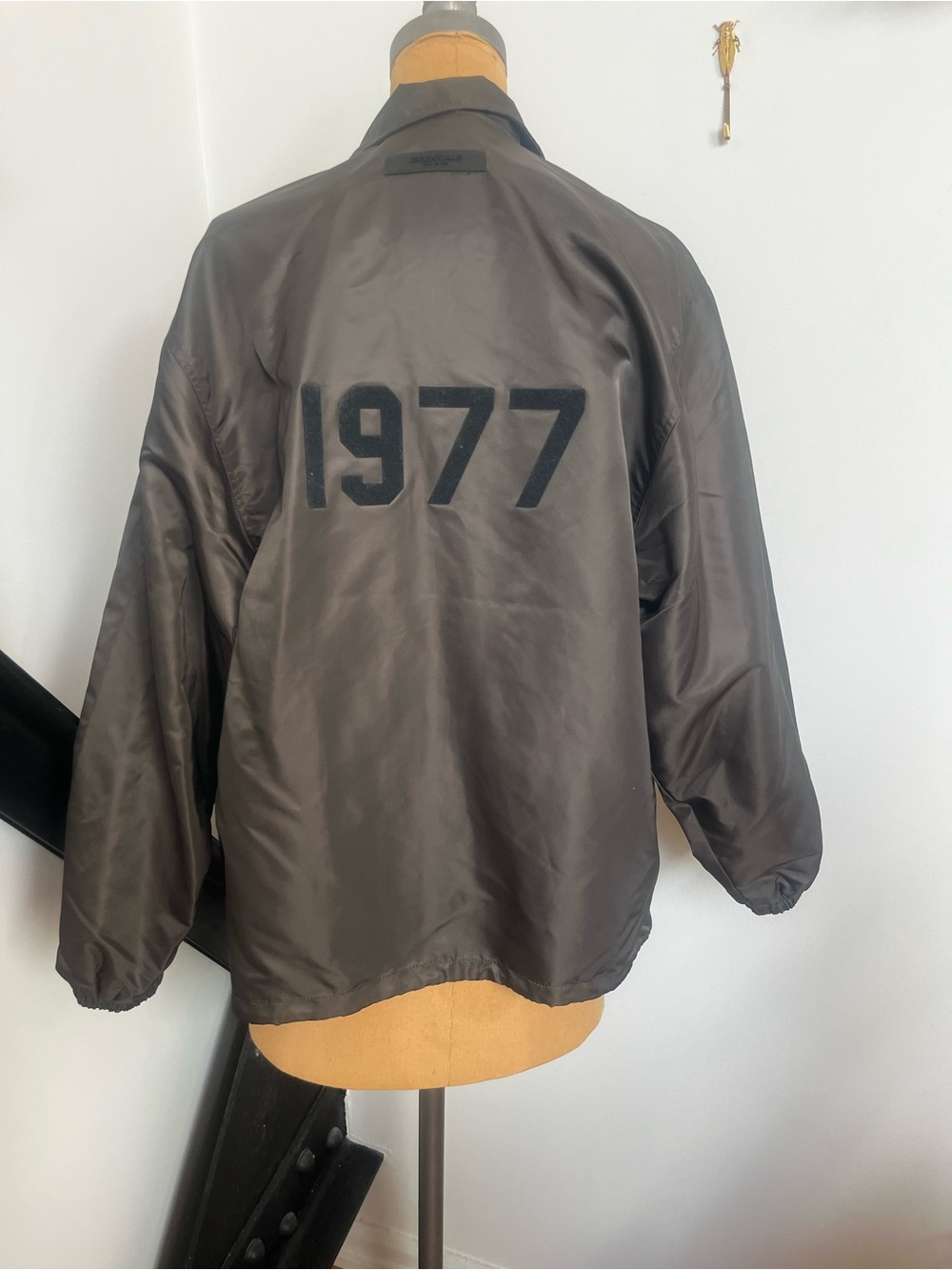 Essentials Men's 1977 Windbreaker Jacket - Brown with Black Graphic